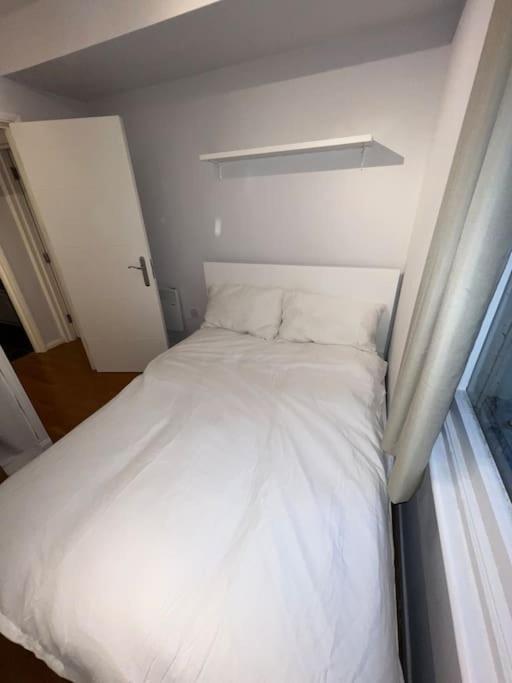 Apartment Lovely 2 Bedroom Garden Flat Apartment In West Kensington *